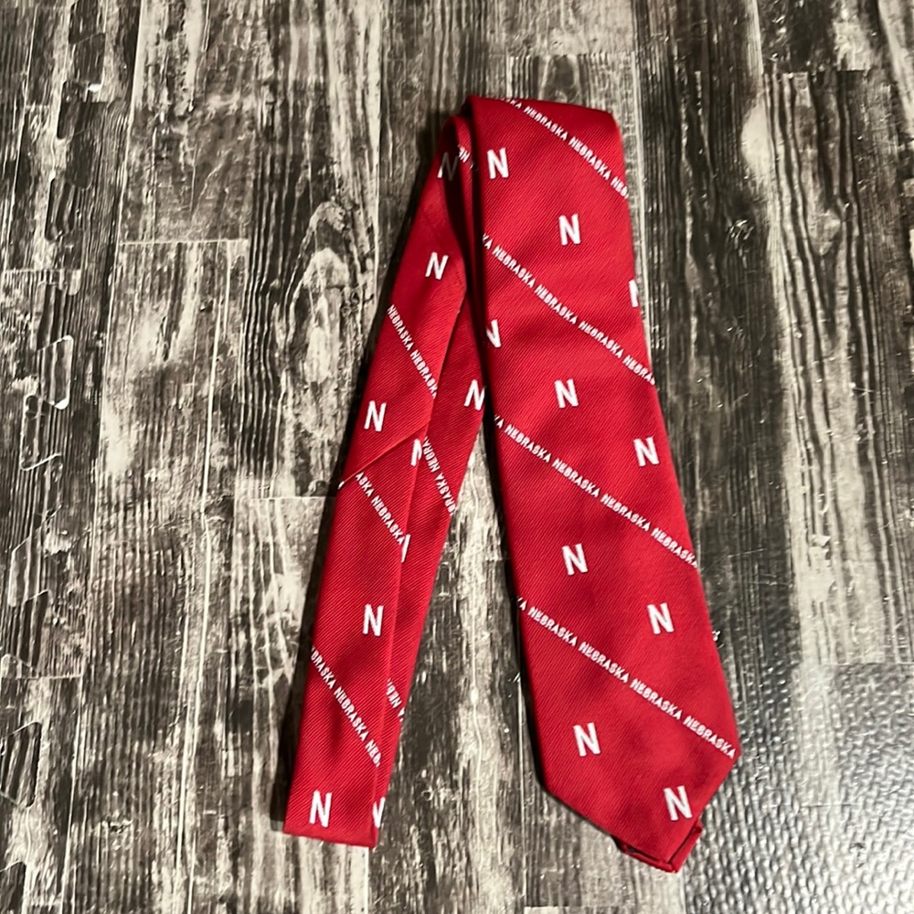 👔 2/$25 Vintage Nebraska Cornhuskers Tie